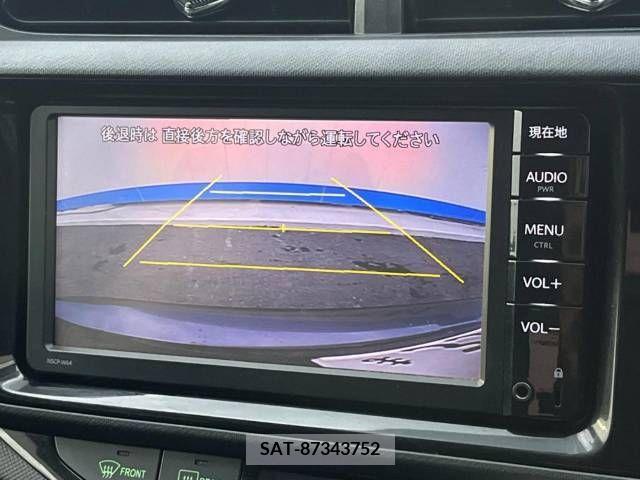 Toyota AQUA 2015-10 256001-3