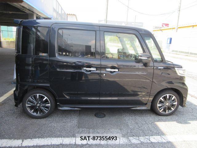 Suzuki SPACIA 2023-05 368663-6