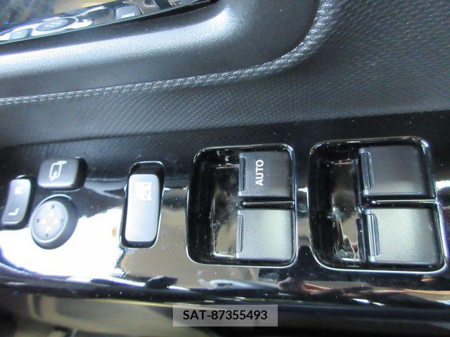Suzuki SPACIA 2023-05 368663-15