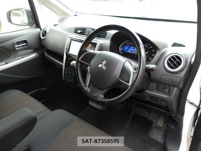 Mitsubishi EK CUSTOM 2013-08 213895-1