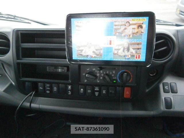 Hino DUTRO 2019-12 203795-14