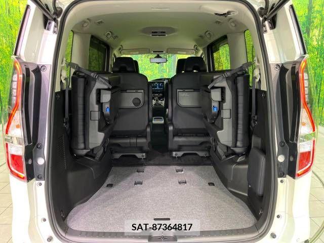 Nissan SERENA 2019-09 212720-10