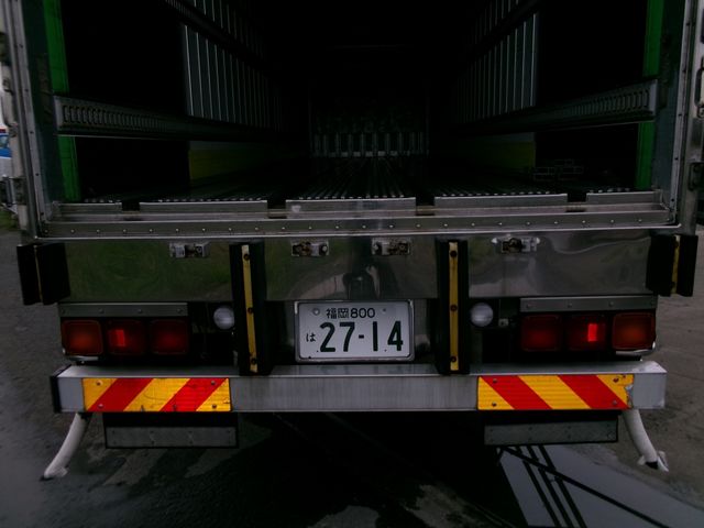 Isuzu GIGA 2016-11 11102-12