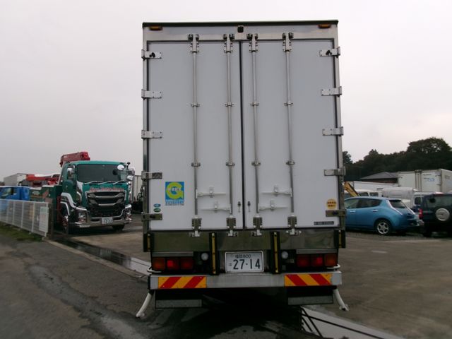 Isuzu GIGA 2016-11 11102-6
