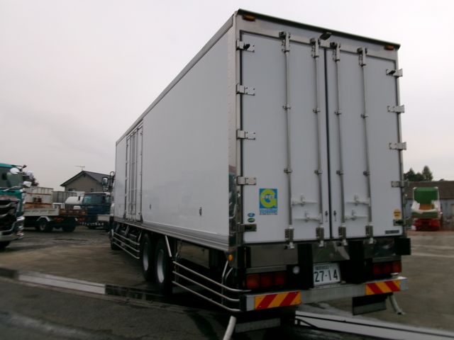 Isuzu GIGA 2016-11 11102-7