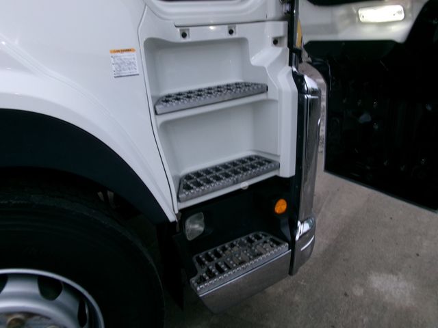 Isuzu GIGA 2016-11 11102-17