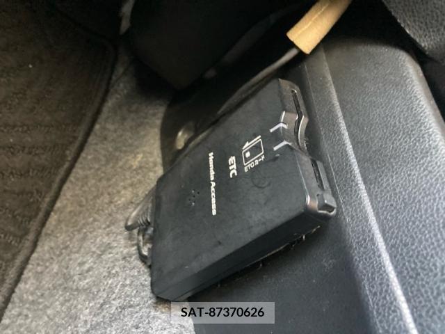 Honda FIT 2012-09 390842-23
