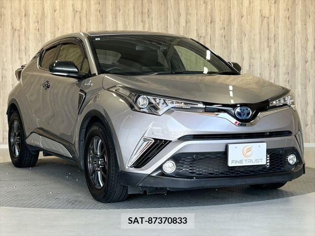 Toyota C-HR 2017-02 294860-2