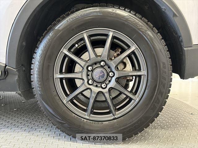 Toyota C-HR 2017-02 294860-17