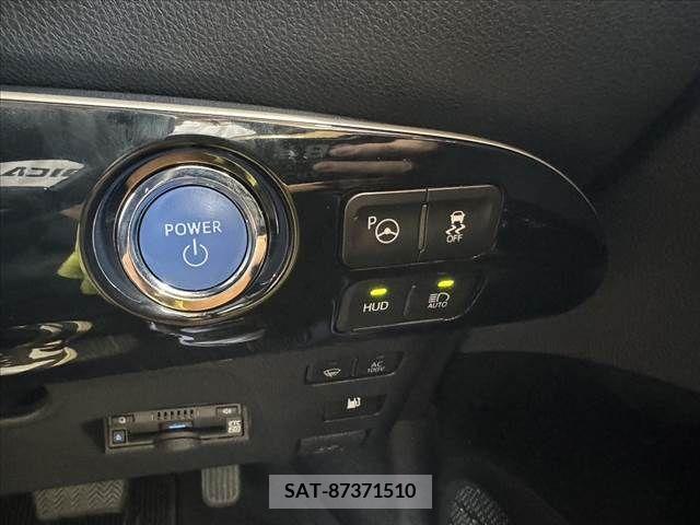 Toyota PRIUS 2022-03 366418-5