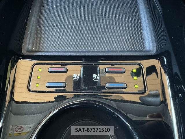 Toyota PRIUS 2022-03 366418-22