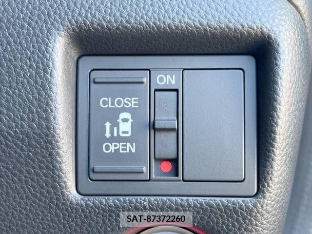 Honda N BOX CUSTOM 2018-10 202249-6