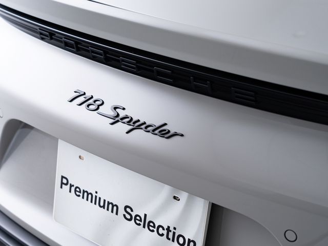 Porsche 718 Spyder 2022-06 16676-11