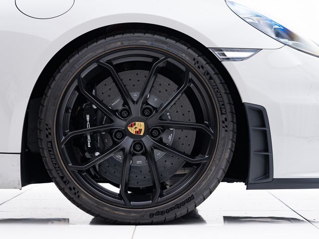 Porsche 718 Spyder 2022-06 16676-14