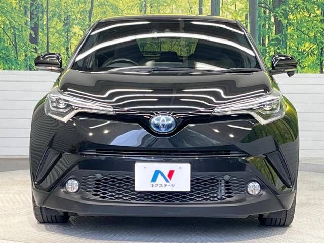 Toyota C-HR 2018-01 12358-14