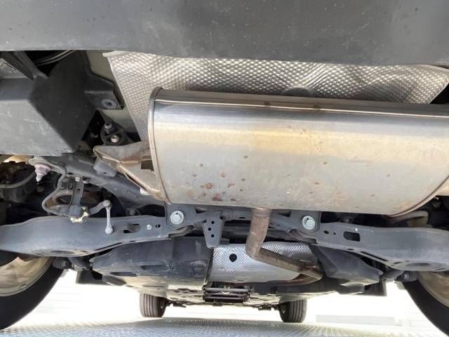 Toyota C-HR 2018-01 12358-19