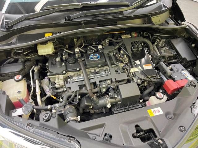 Toyota C-HR 2018-01 12358-18
