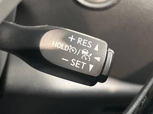 Toyota C-HR 2018-01 12358-5