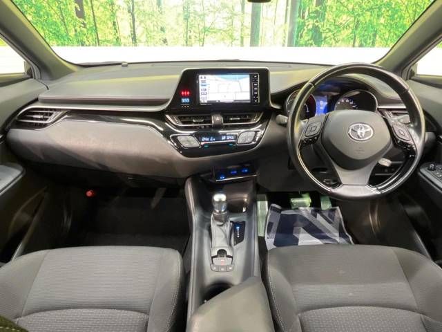 Toyota C-HR 2018-01 12358-1
