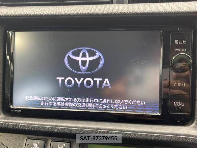 Toyota AQUA 2014-10 356338-2