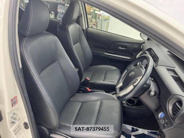 Toyota AQUA 2014-10 356338-9