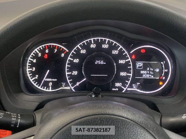 Nissan NOTE 2014-02 365468-7
