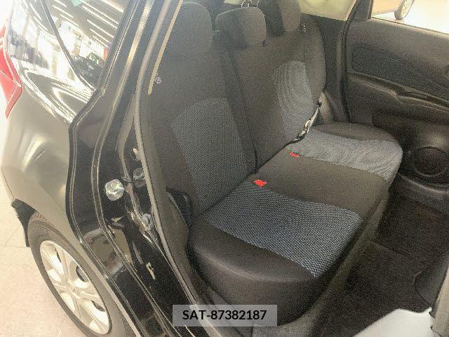 Nissan NOTE 2014-02 365468-9