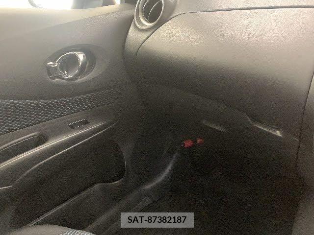 Nissan NOTE 2014-02 365468-23