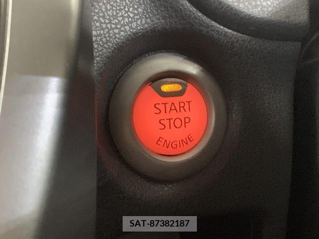 Nissan NOTE 2014-02 365468-14