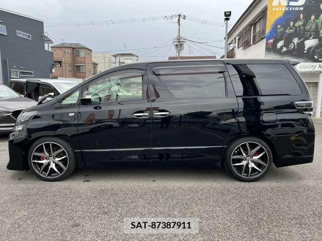 Toyota VELLFIRE 2012-12 206122-4