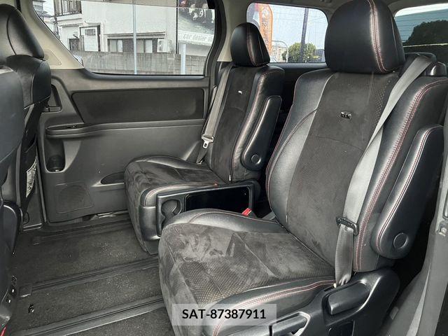 Toyota VELLFIRE 2012-12 206122-17
