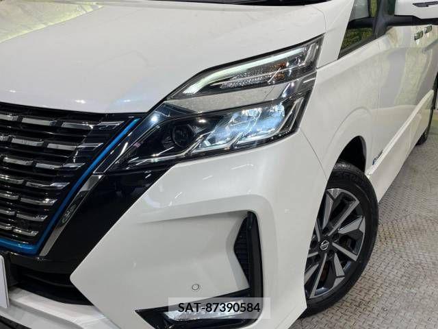 Nissan SERENA 2020-07 338029-13