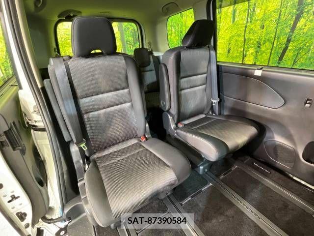 Nissan SERENA 2020-07 338029-10