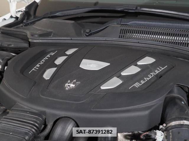 Maserati GHIBLI 2016-05 246440-5