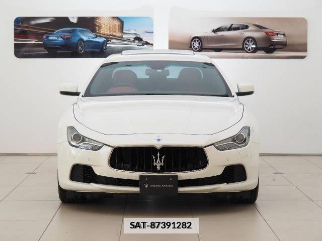 Maserati GHIBLI 2016-05 246440-17