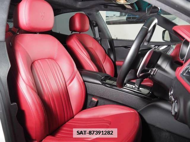 Maserati GHIBLI 2016-05 246440-7