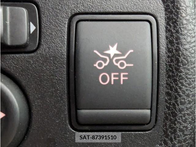 Nissan NOTE 2019-07 365447-8