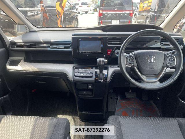 Honda e 2018-09 373253-5