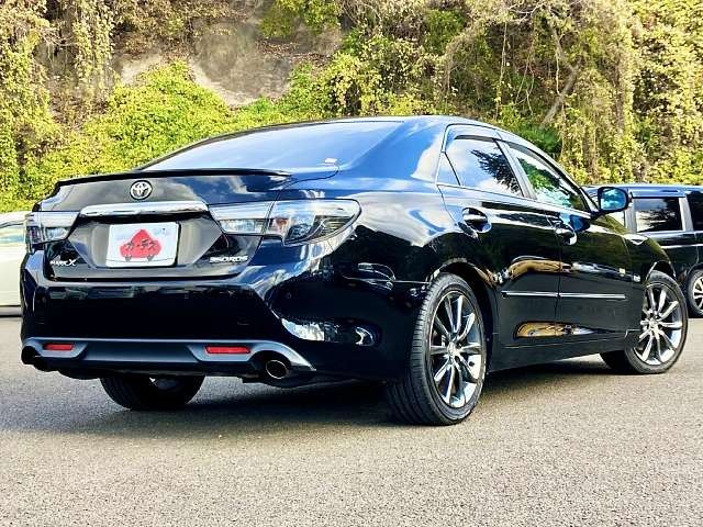 Toyota MARK X 2017-03 182911-2