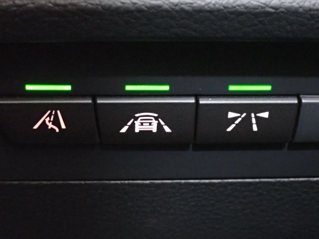 Bmw 3 SERIES 2016-05 21270-19