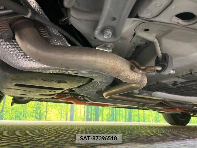Toyota AQUA 2015-07 356148-19