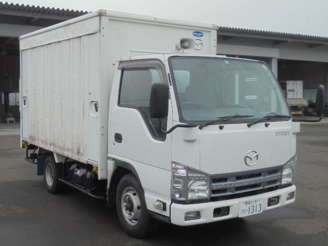 Mazda TITAN 2012-01 2590-8