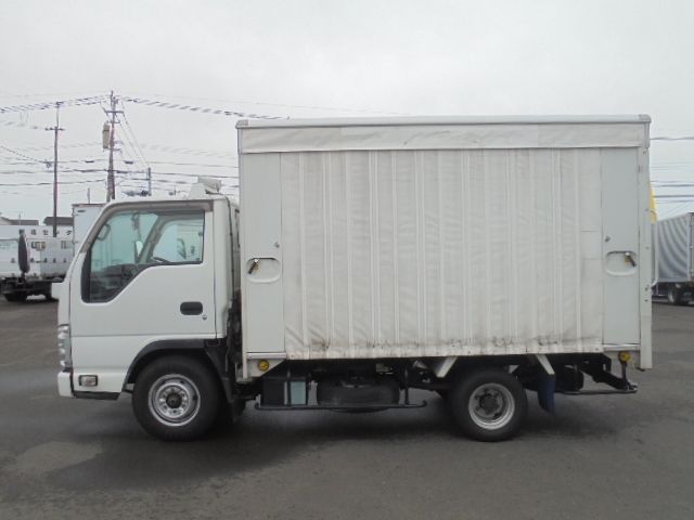 Mazda TITAN 2012-01 2590-3