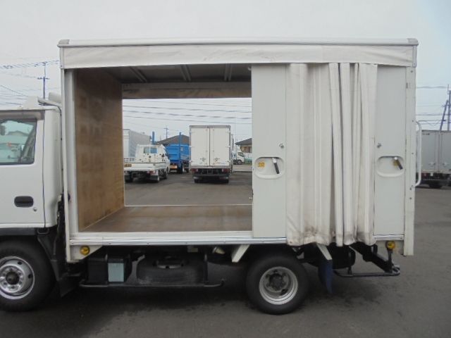 Mazda TITAN 2012-01 2590-4