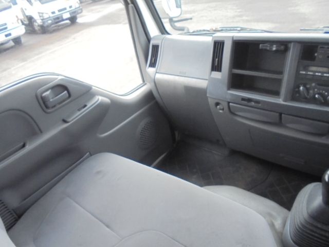 Mazda TITAN 2012-01 2590-18