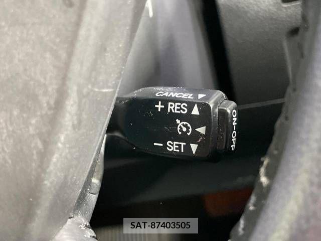 Toyota VELLFIRE 2013-09 231150-6