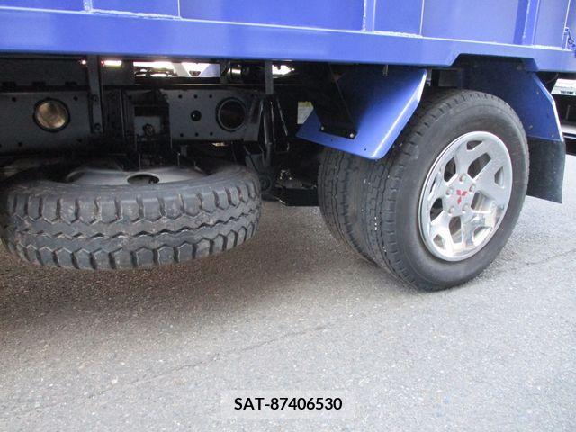Mitsubishi CANTER 2016-03 200036-15