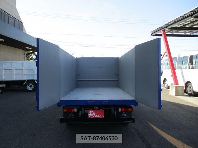 Mitsubishi CANTER 2016-03 200036-6