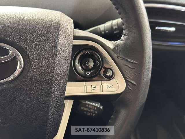 Toyota PRIUS 2016-06 281892-17