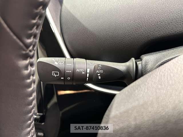 Toyota PRIUS 2016-06 281892-16
